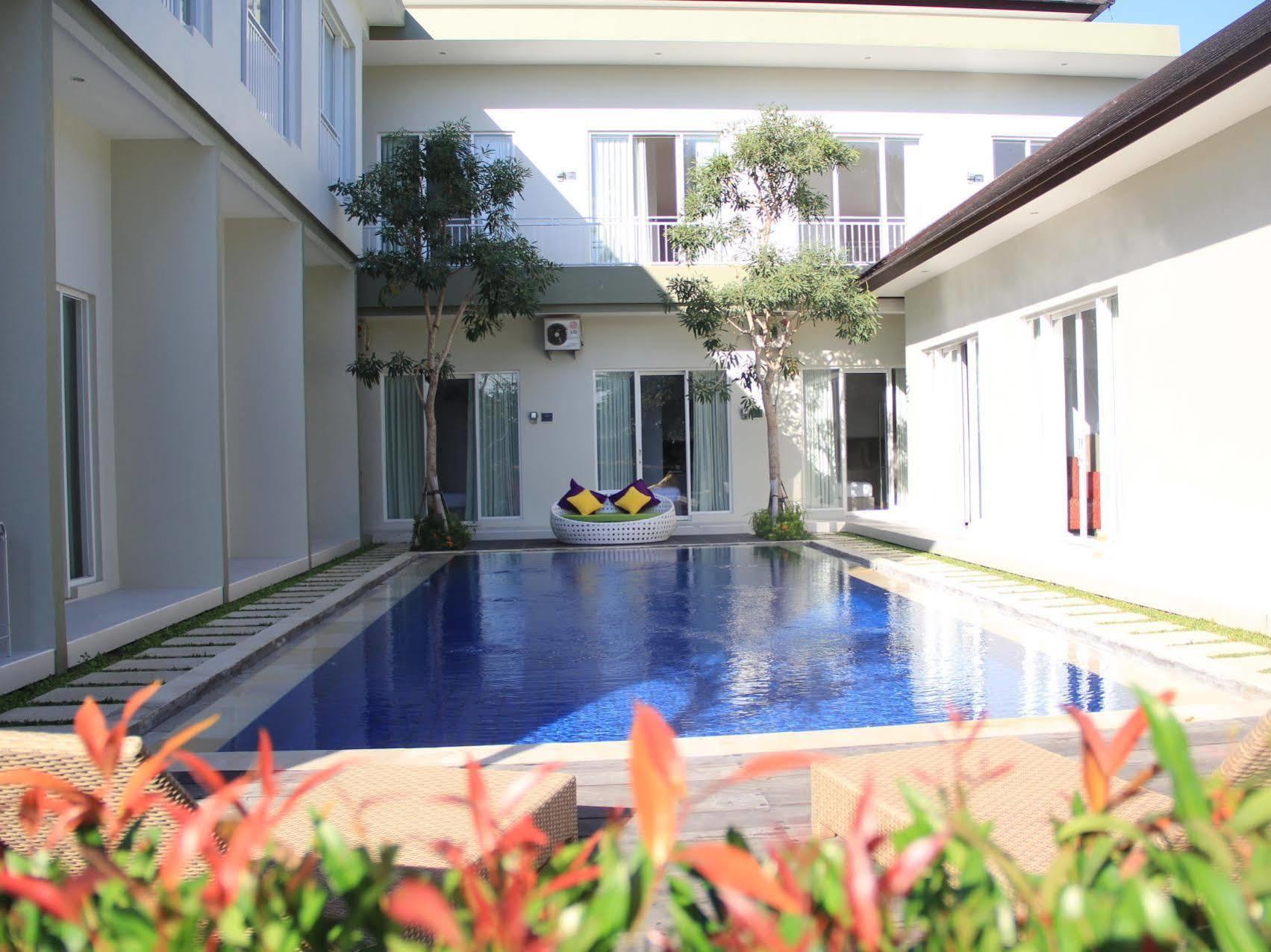 The Vinhill Studio Bali Apartment Екстериор снимка